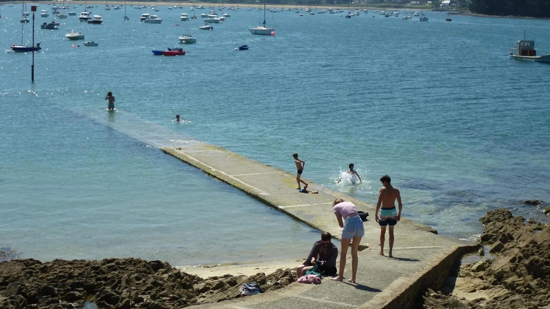 Holiday home Small Premium Cottage, A Nugget By The Sea Plougasnou